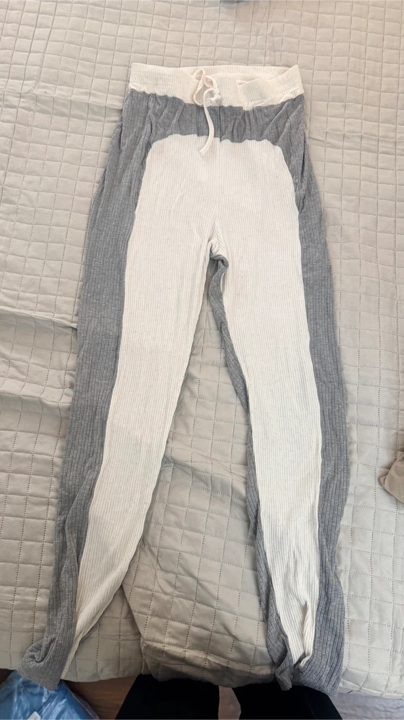 Two-piece ribbed lounge set - photo 2