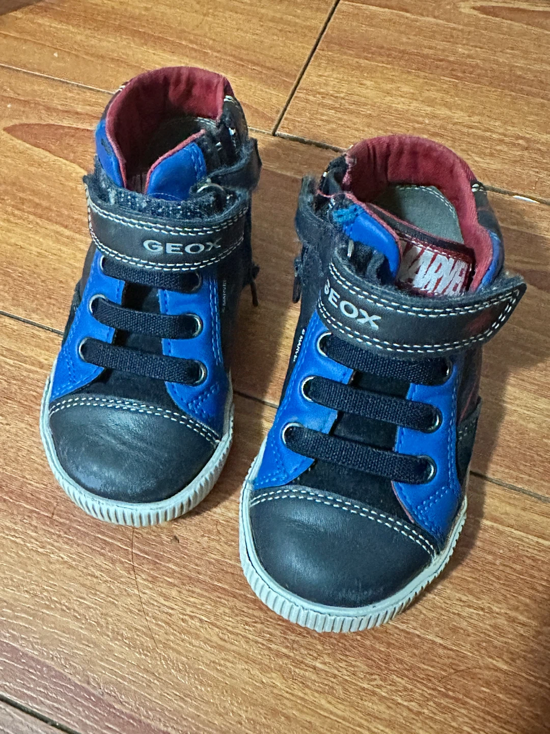 Geox Marvel Spider-Man Kids Shoes Size 6.5
