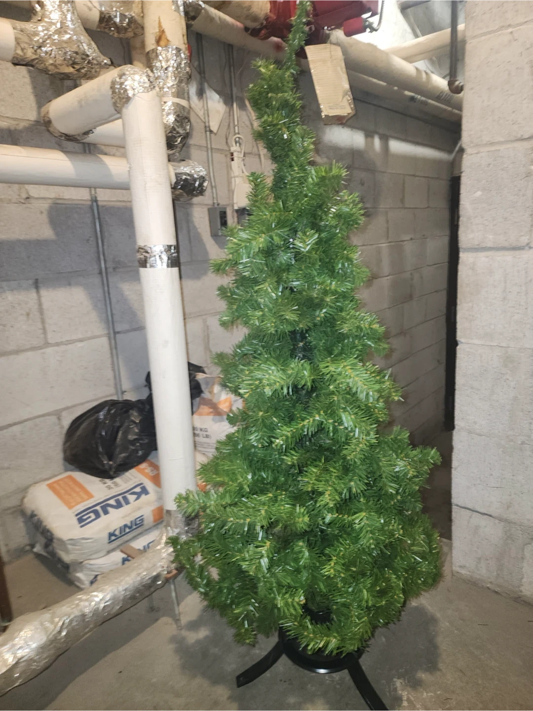 Yuletree Co. Artificial Christmas Tree - photo 2