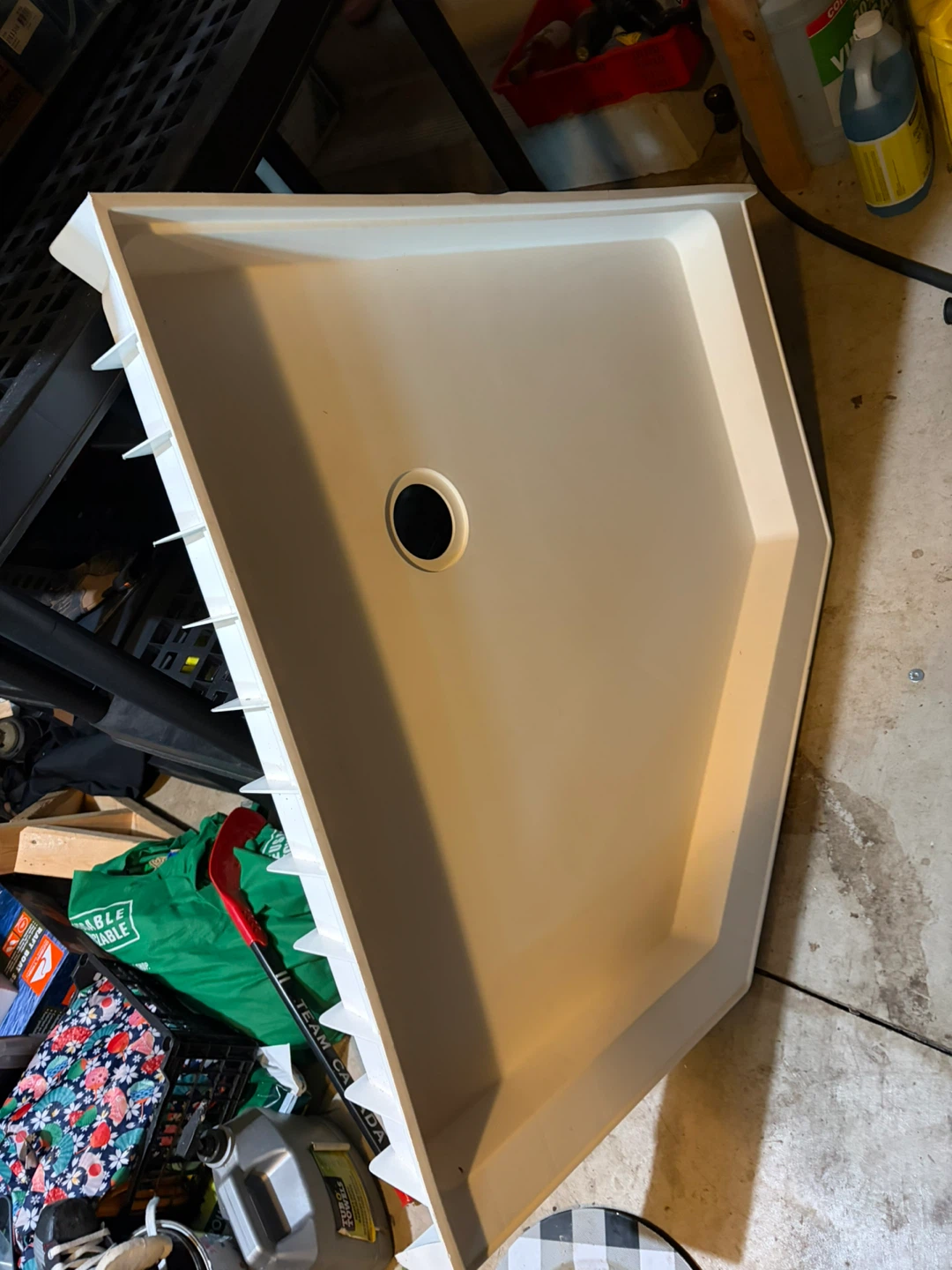 Neo-Angle Shower Base - 38”