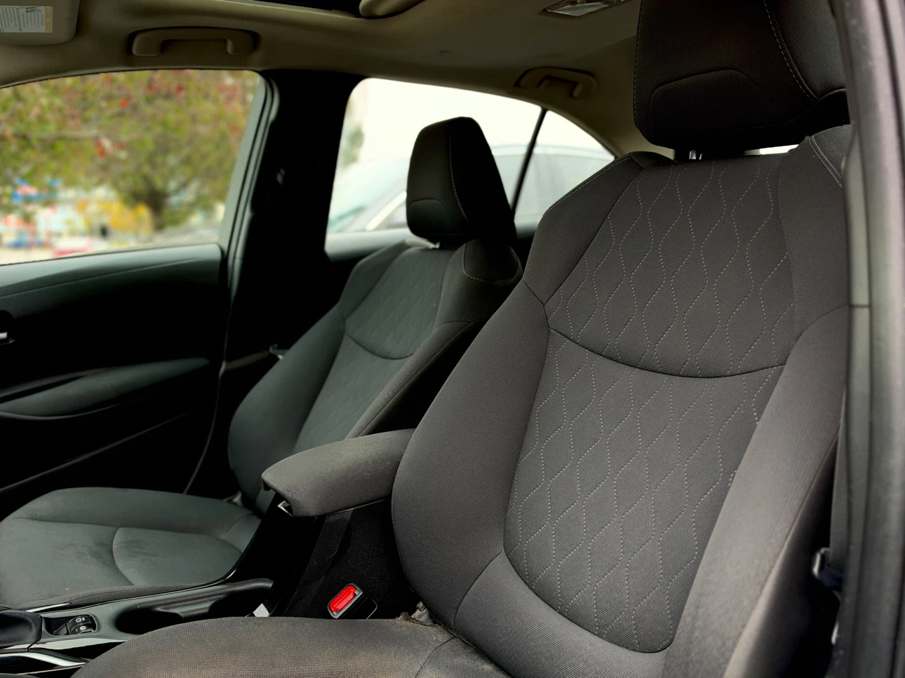 2021 Toyota Corolla LE Update With Sunroof/Push Start - photo 5
