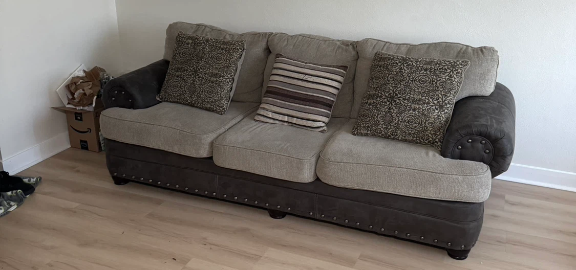 Moving Out Sale - Sofa Set, Dining Set, Ottomans & More - photo 5