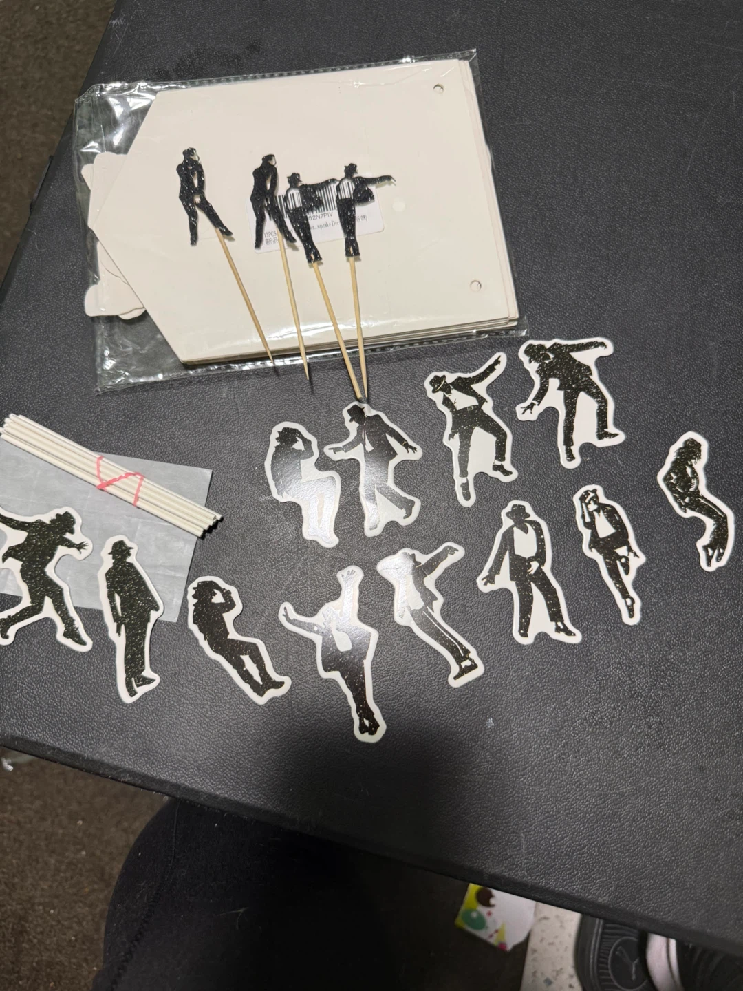 Michael Jackson Themed Birthday Party Banner and Toppers - photo 4