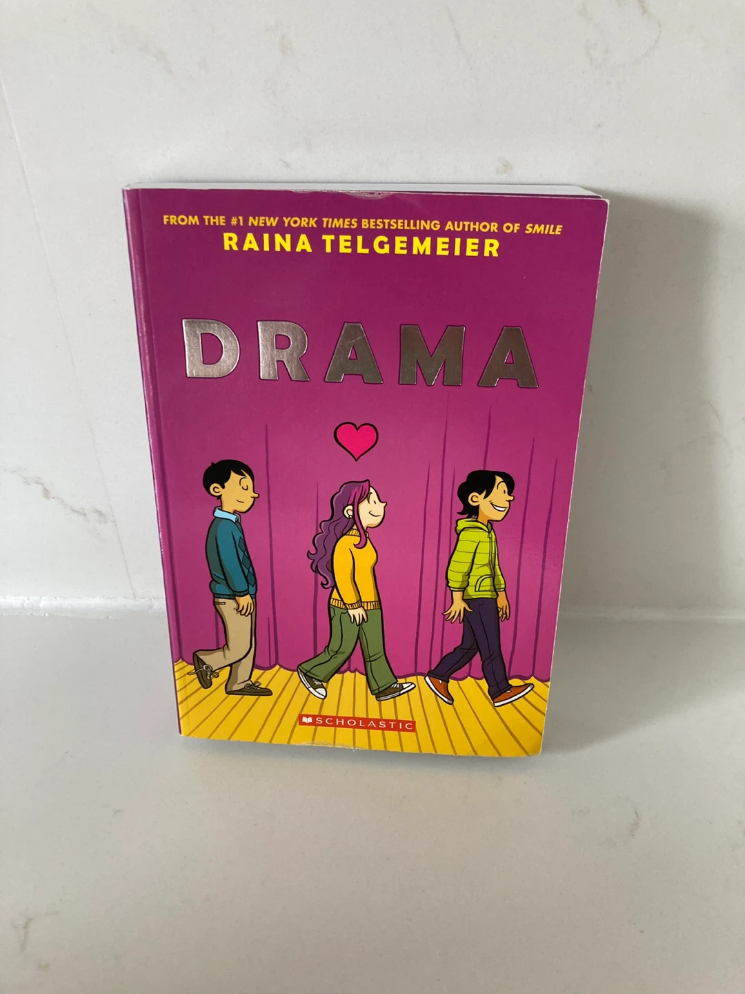 5 Raina Telgemeier Graphic Novels - photo 5