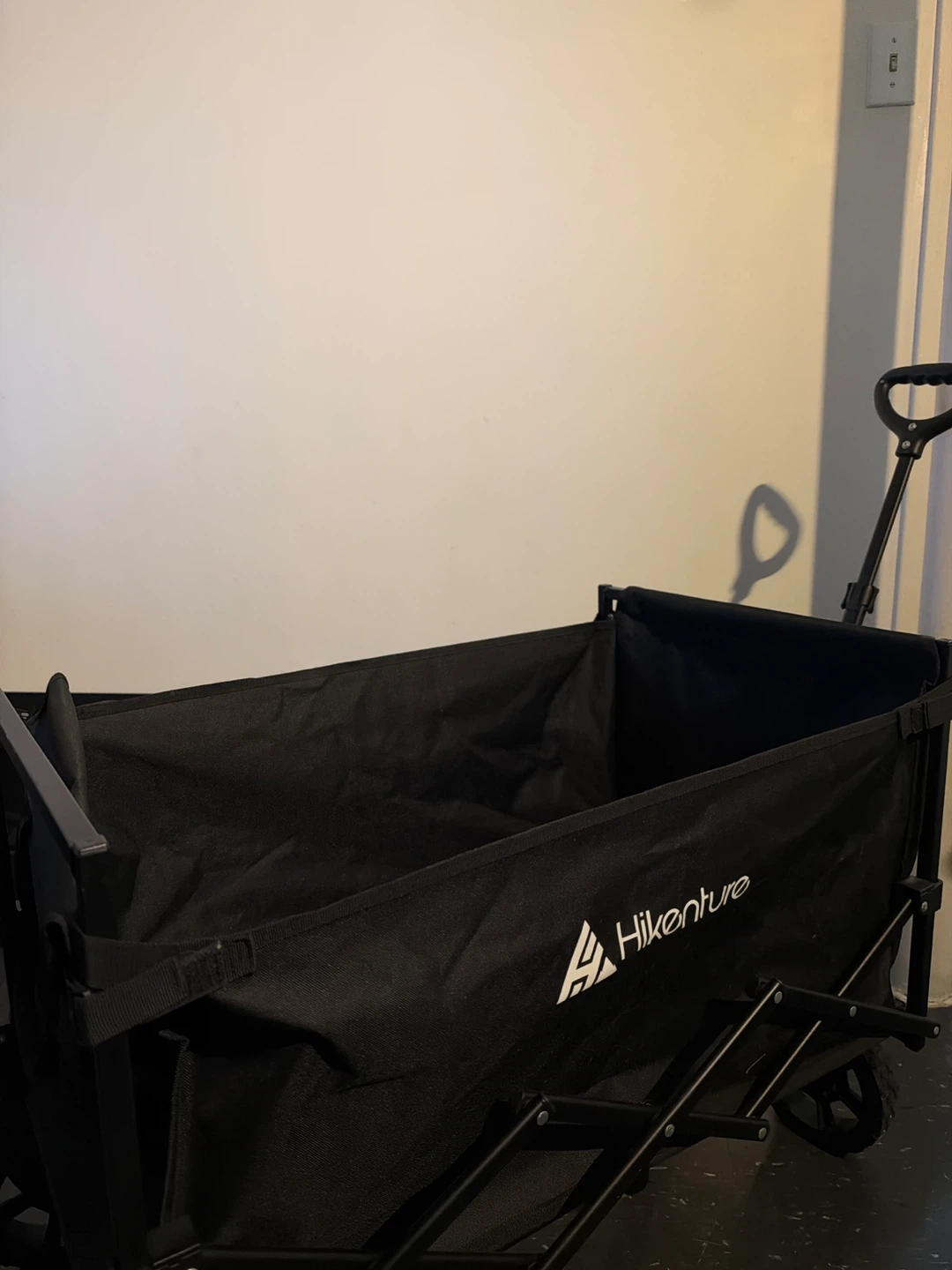 Hikenture Collapsible Outdoor Utility Wagon