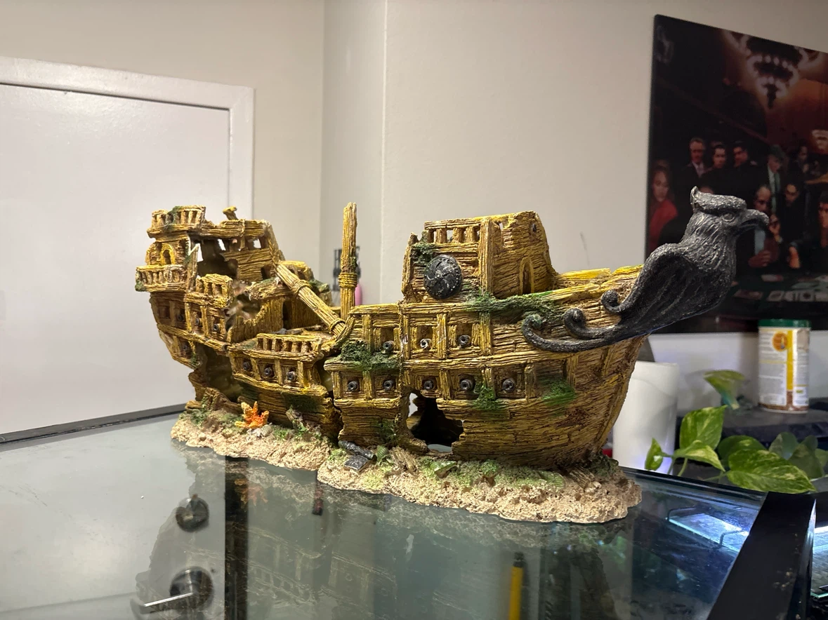 21 inch Aquarium Shipwreck Decorations