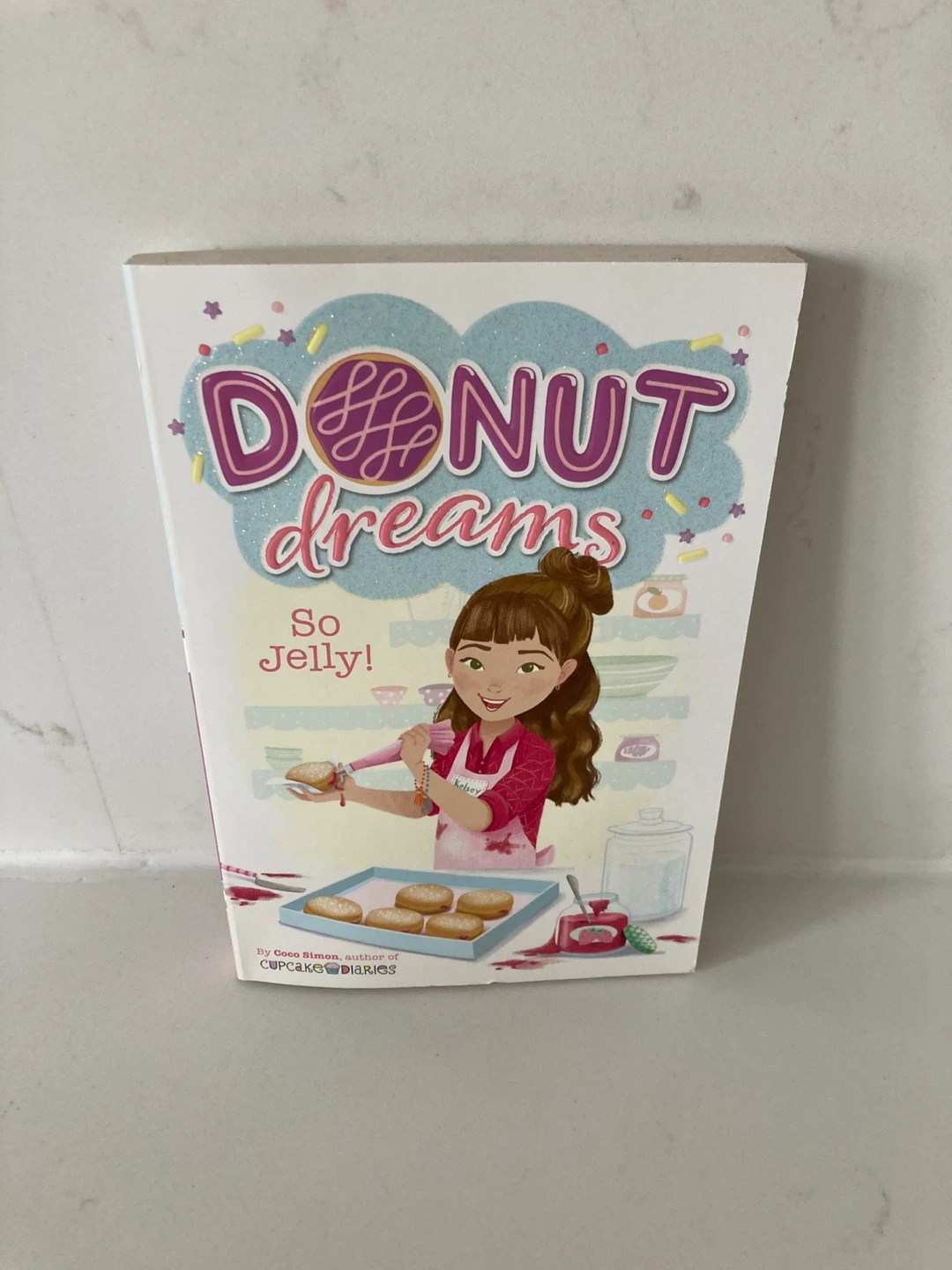 Donut Dreams books: Hole in the Middle & So Jelly! - photo 3