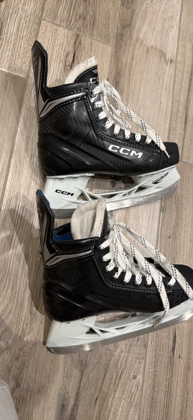 CCM Ice Skates Size 5