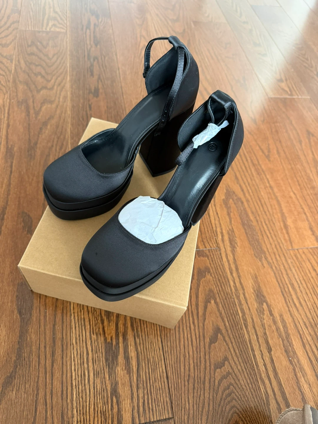 Black Platform Heels - photo 2