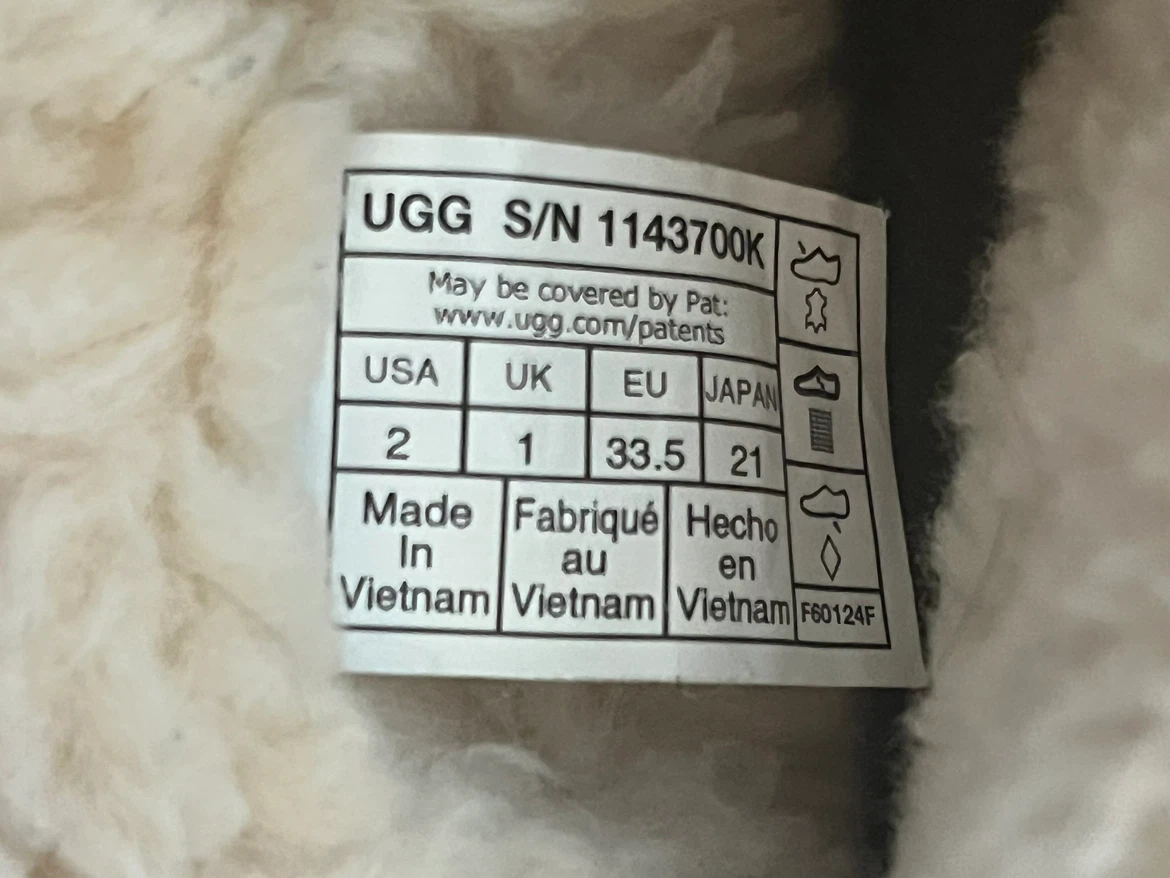 UGG Classic Mini Boots Size 2