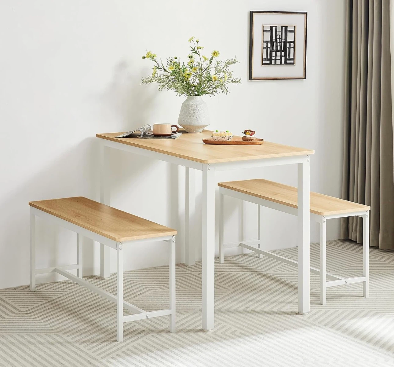 Mesa de comedor. Dining Table and Two Benches Set