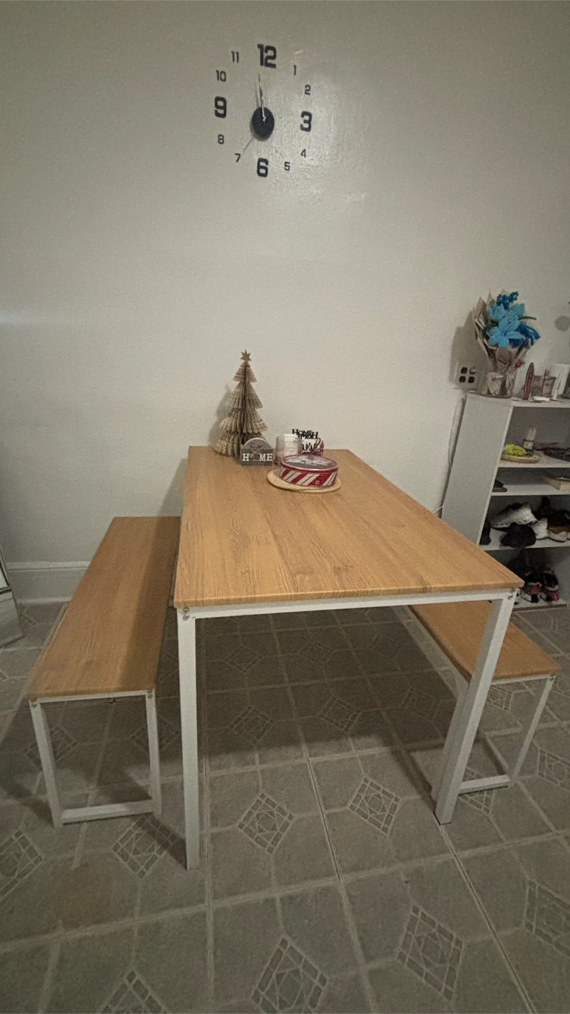 Mesa de comedor. Dining Table and Two Benches Set - photo 3