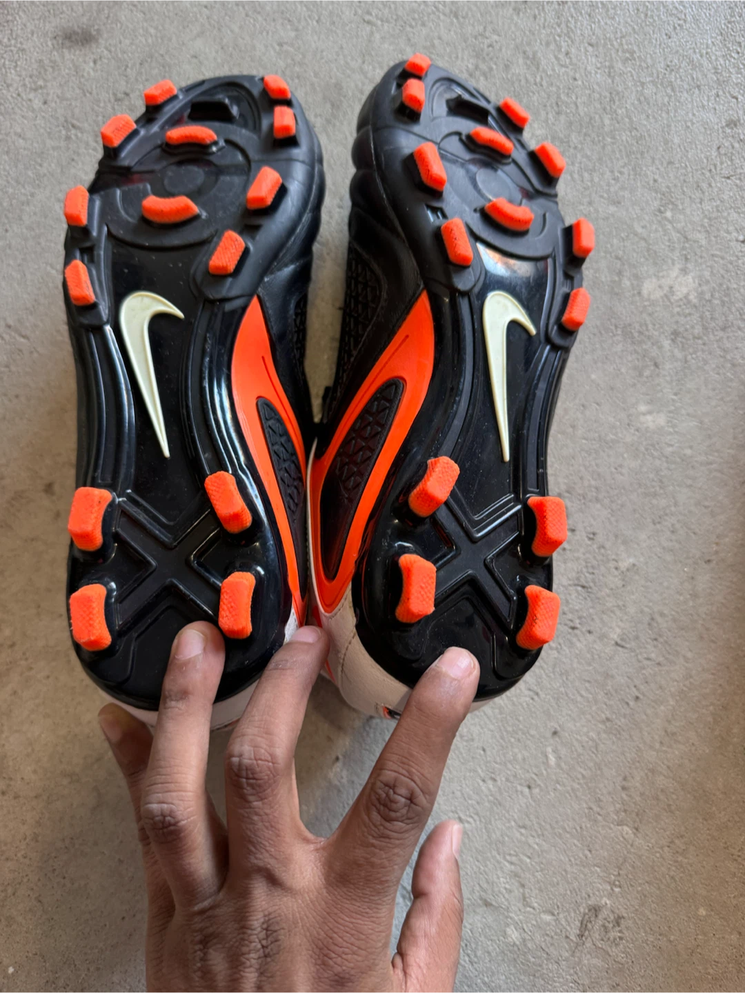 Nike CTR360 Soccer Cleats - Size 5Y - read description carefully - photo 3