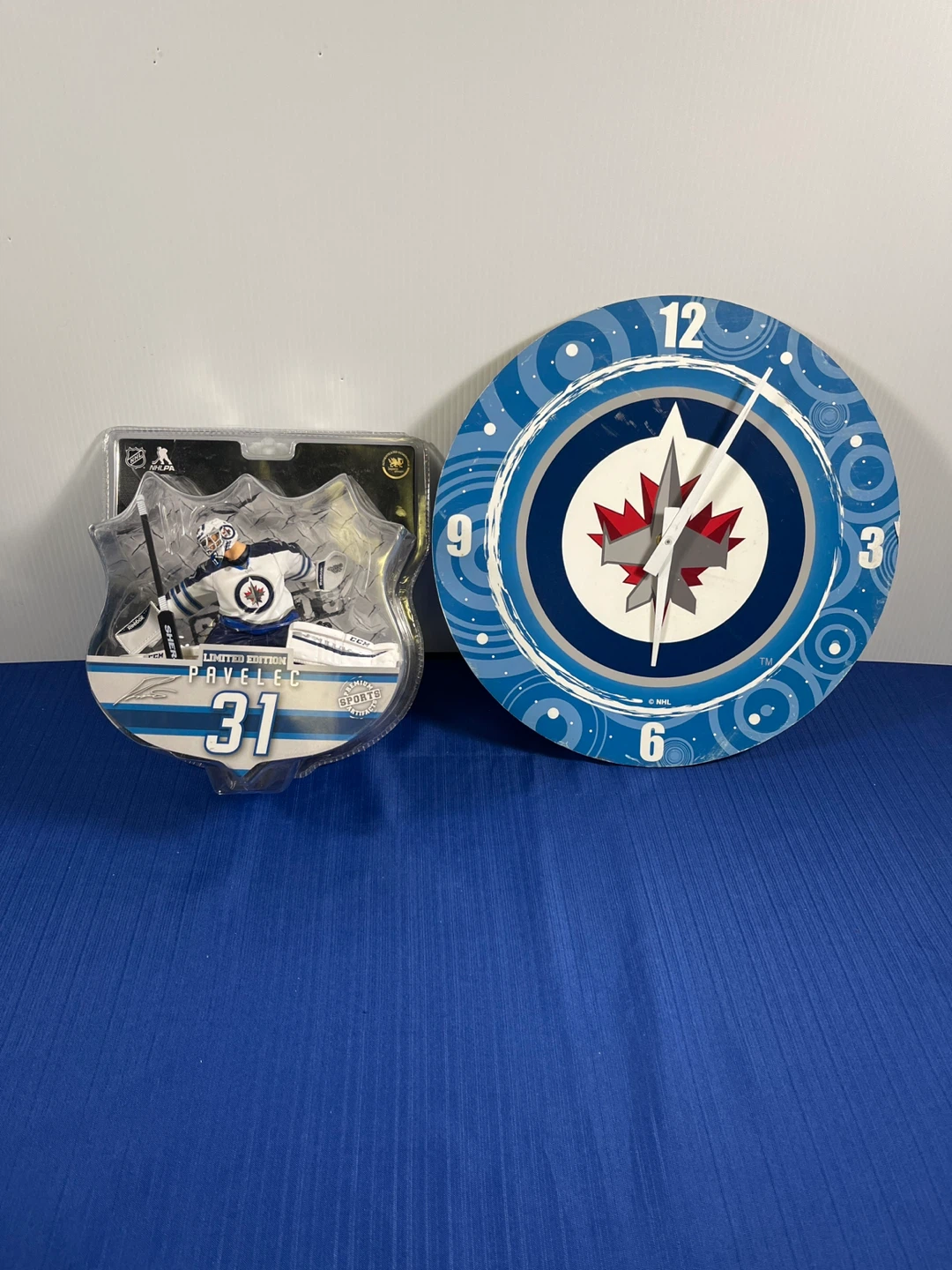 Winnipeg Jets Sealed Goalie Figure + FREE Bonus Clock