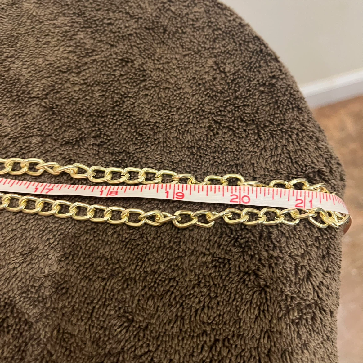 Gold Tone Toggle Chain for handbags or for hanging - photo 4
