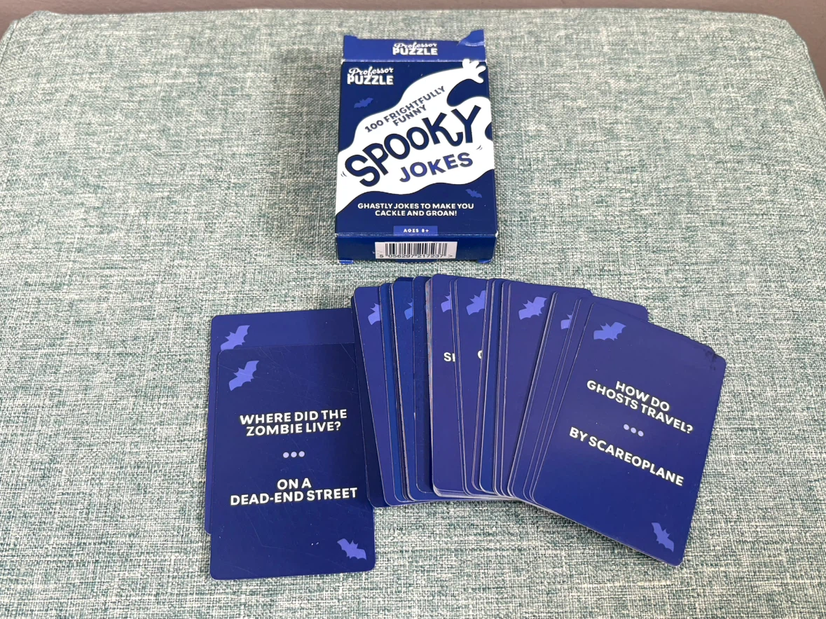 Professor Puzzle Spooky Jokes Card Deck