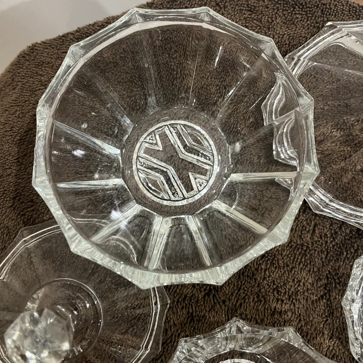 Vintage Clear Glass Trinket Bowls with Lids Set - photo 3