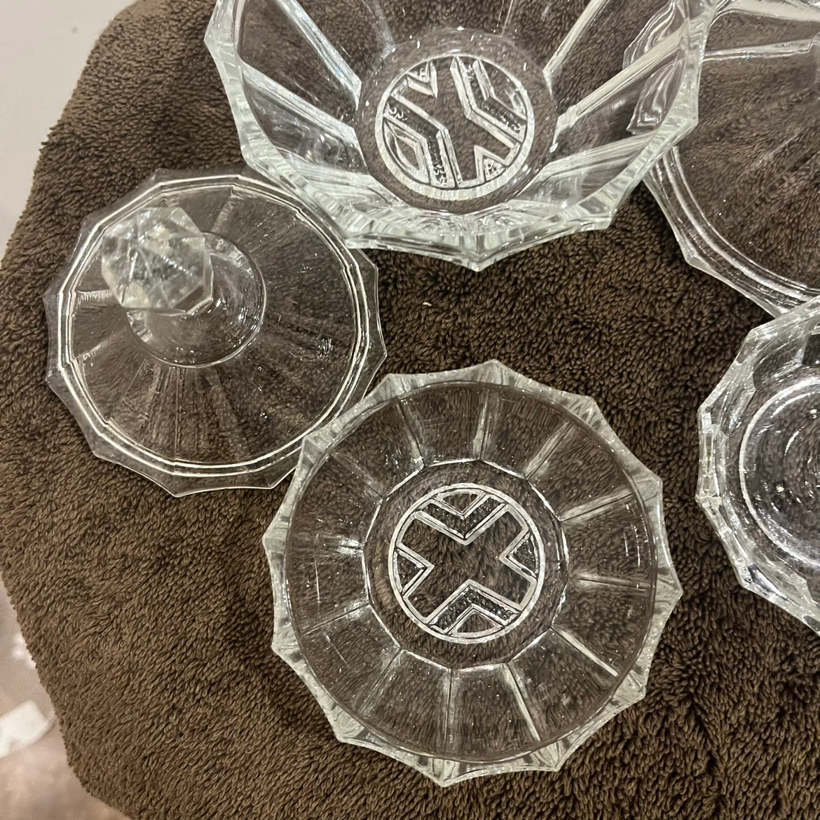 Vintage Clear Glass Trinket Bowls with Lids Set - photo 5