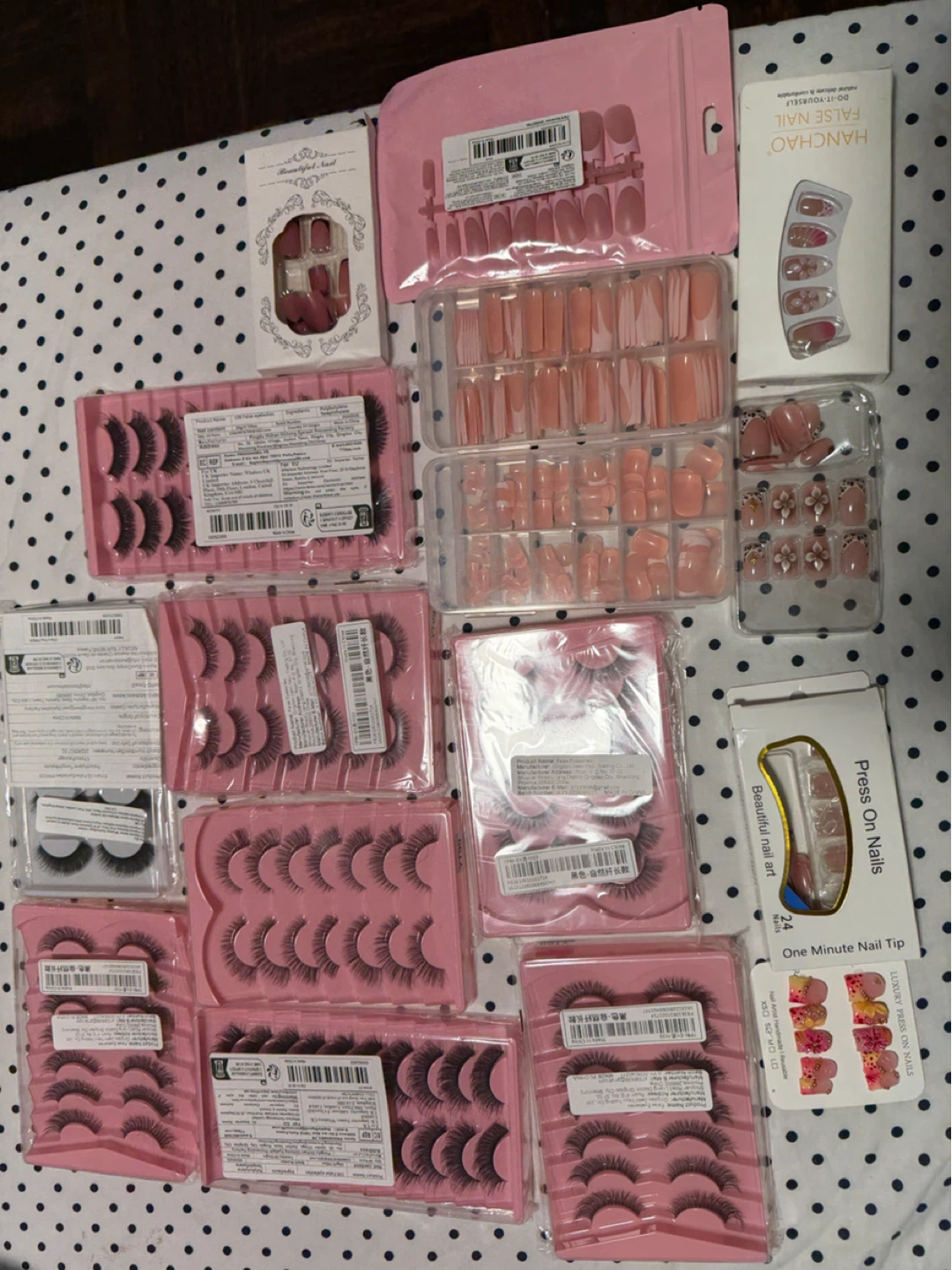 Lashes and nails bundle
