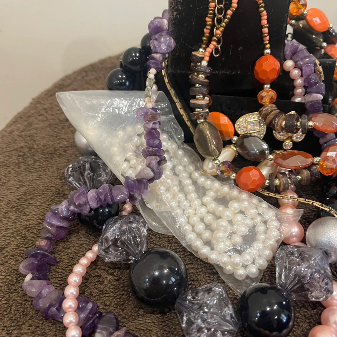 Assorted Fashion Jewelry Collection - photo 3