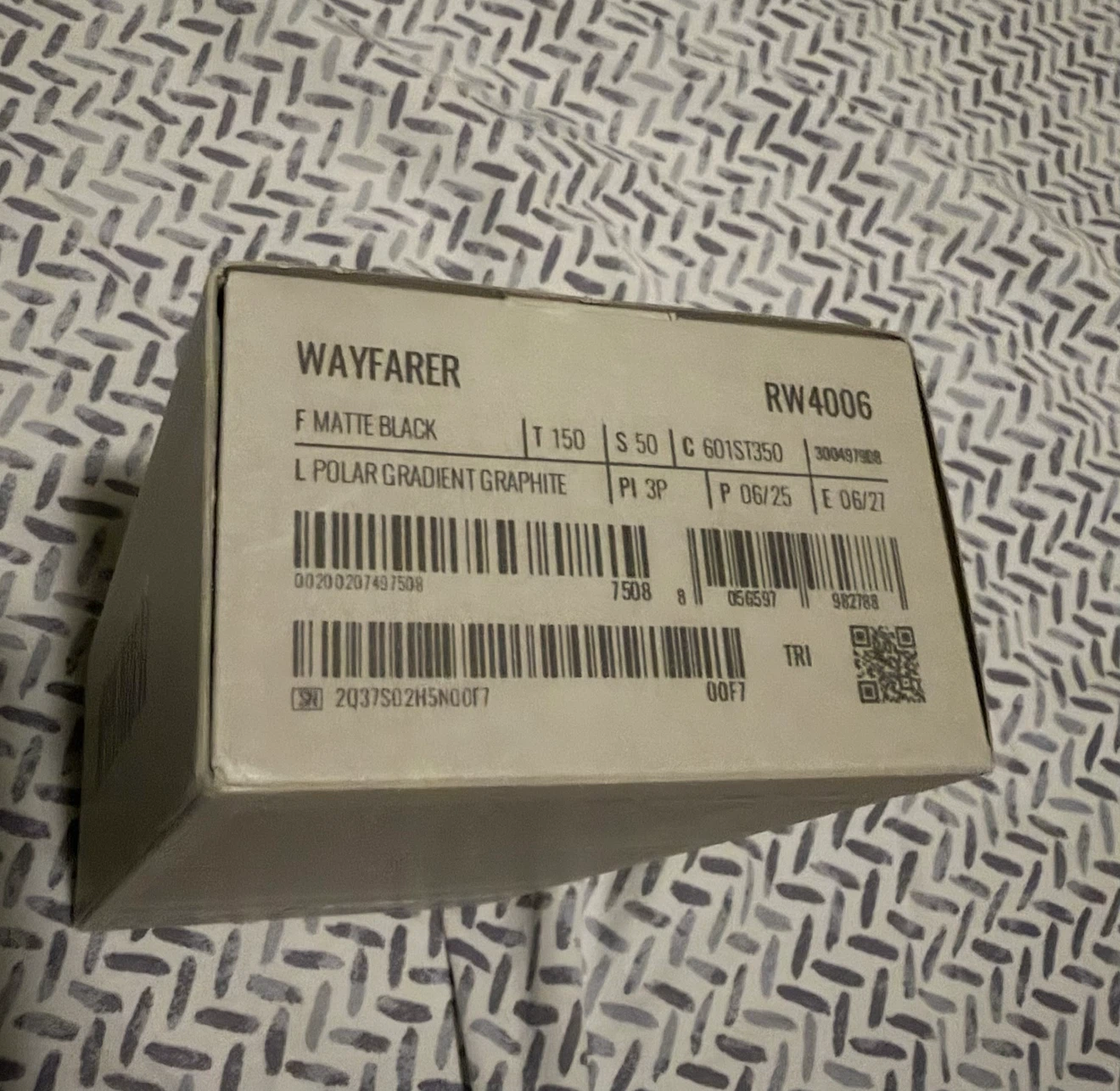 Ray-Ban Meta Wayfarer Smart Glasses – Brand New & Factory Sealed - photo 2