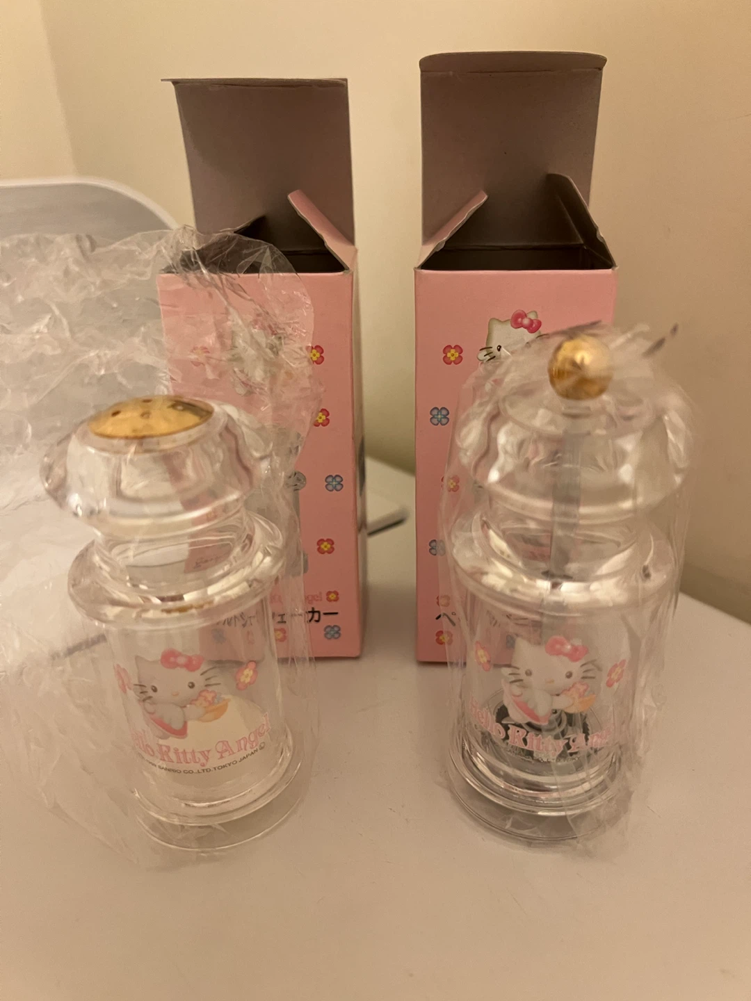 Hello Kitty Angel Salt Shaker and Pepper Mill Set