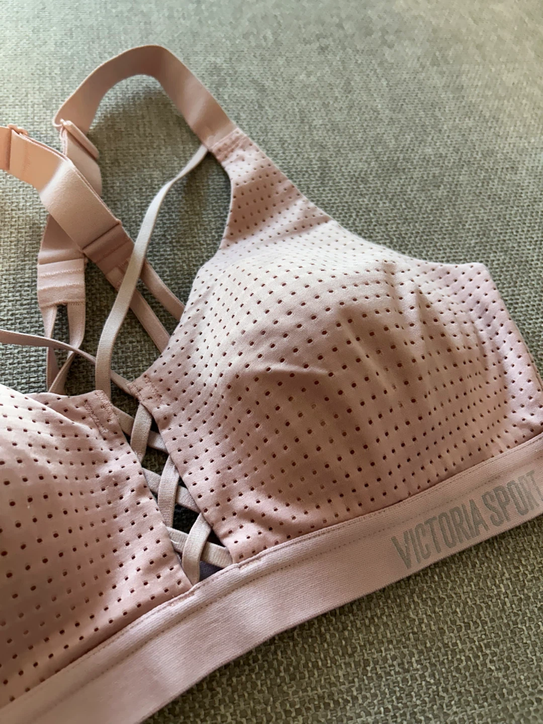 Victoria’s Secret padded sports bra, pink size 34B-C - photo 3