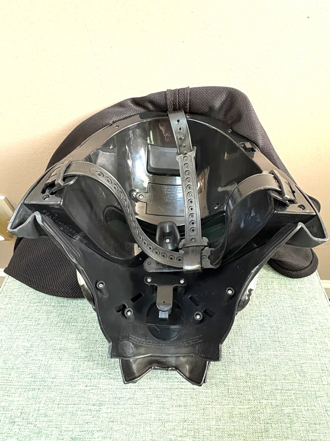Star Wars Black Series Kylo Ren Electronic Voice Helmet Mask - photo 4