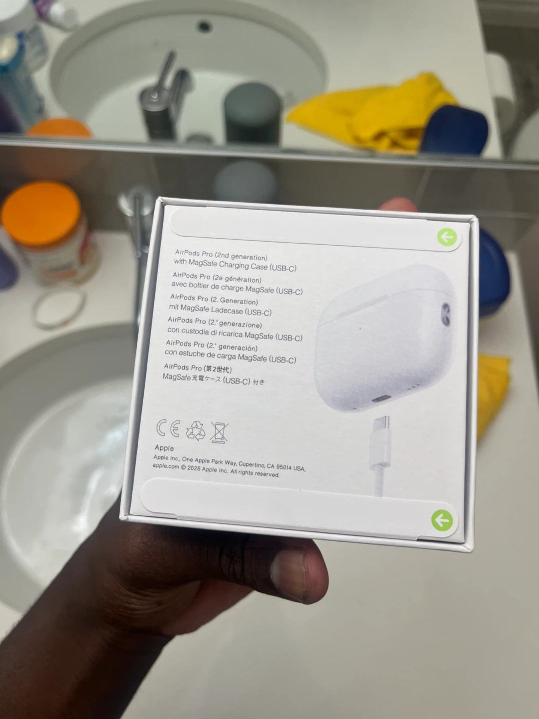 Apple AirPods Pro 2nd Generation with MagSafe Case (USB-C) - photo 3