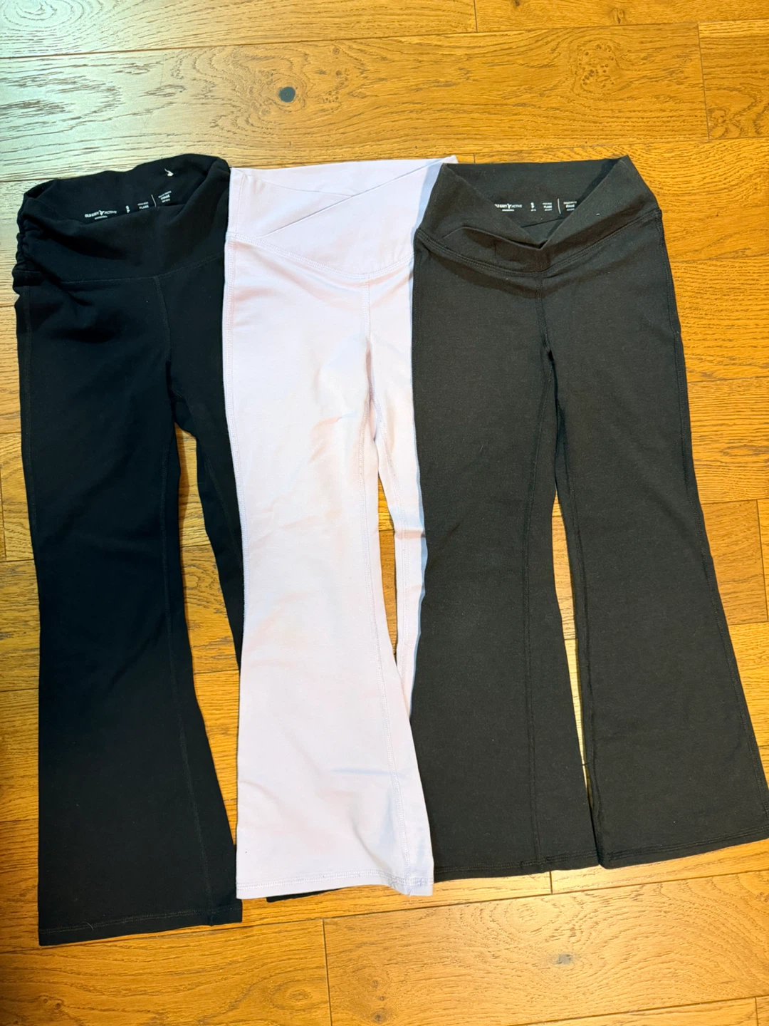 Old Navy Active Flare Leggings - Size Small