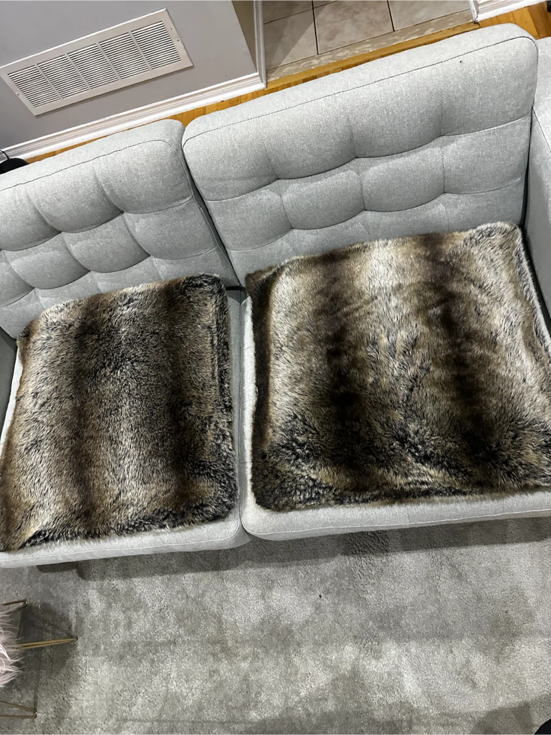 2 Indigo Faux Fur Throw Pillows - photo 2