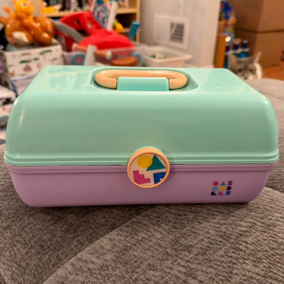 Caboodles On-The-Go Cosmetic Case