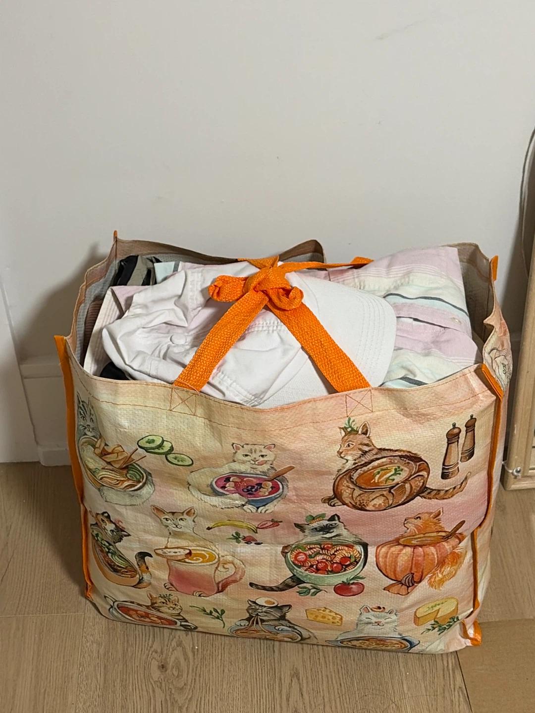 One bag full of women’s wear used button new condition