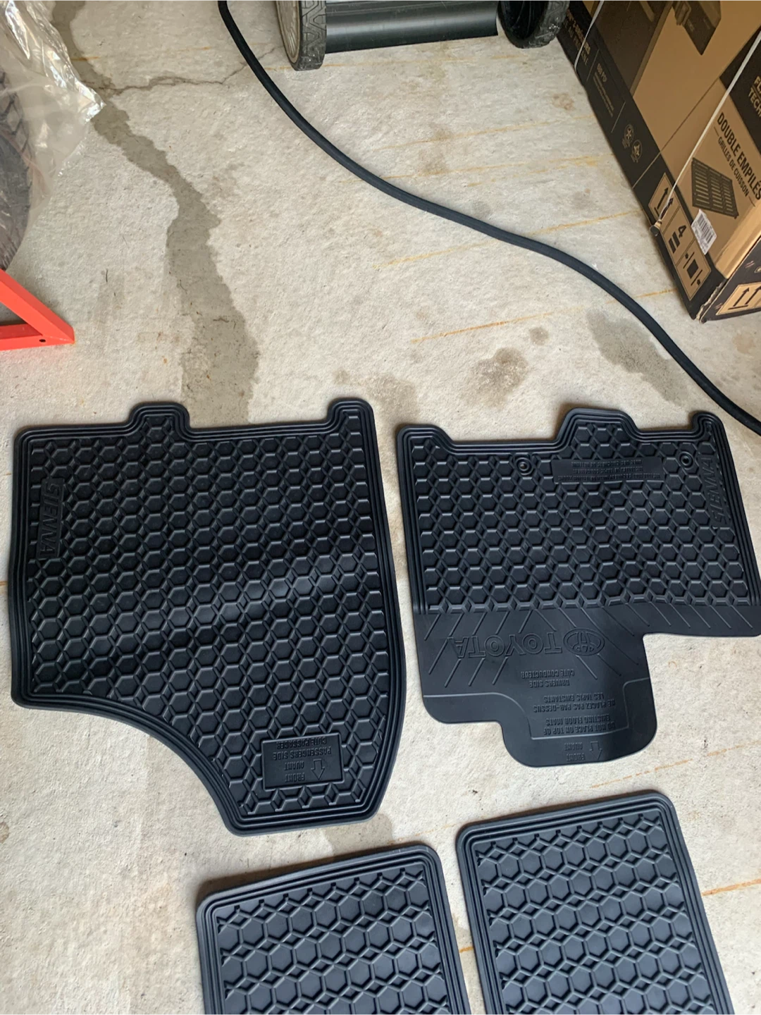 Toyota Sienna 2016 Winter & Summer Mats - photo 3