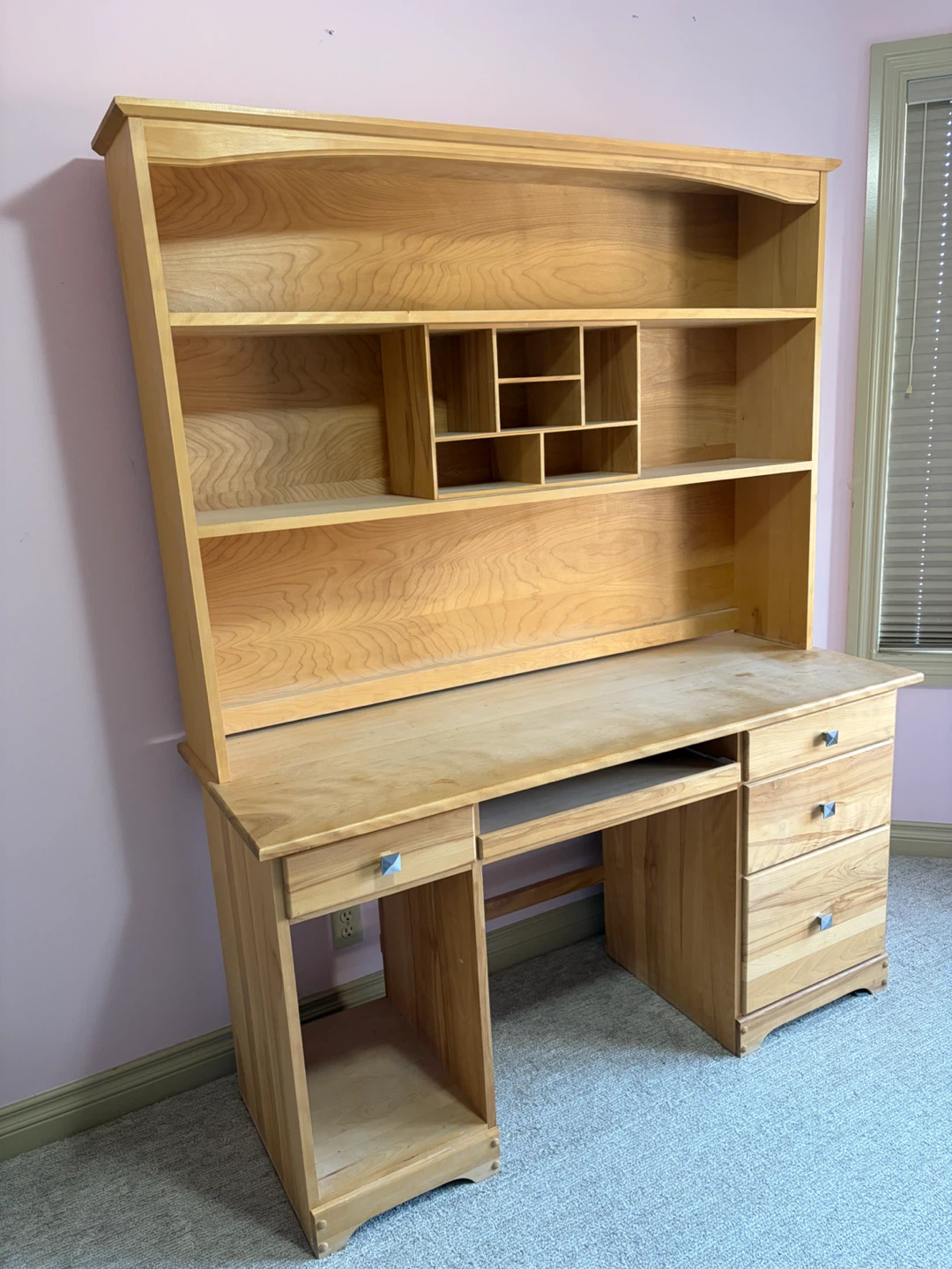 Solid Pine Wood Desk with Hutch