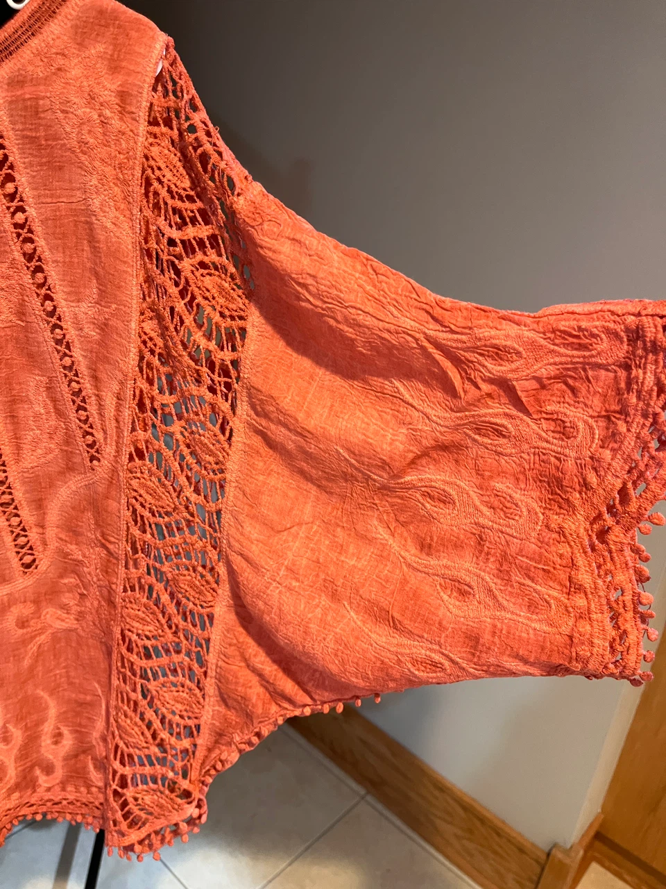 Kindred Coral Crochet Detail Top - photo 4