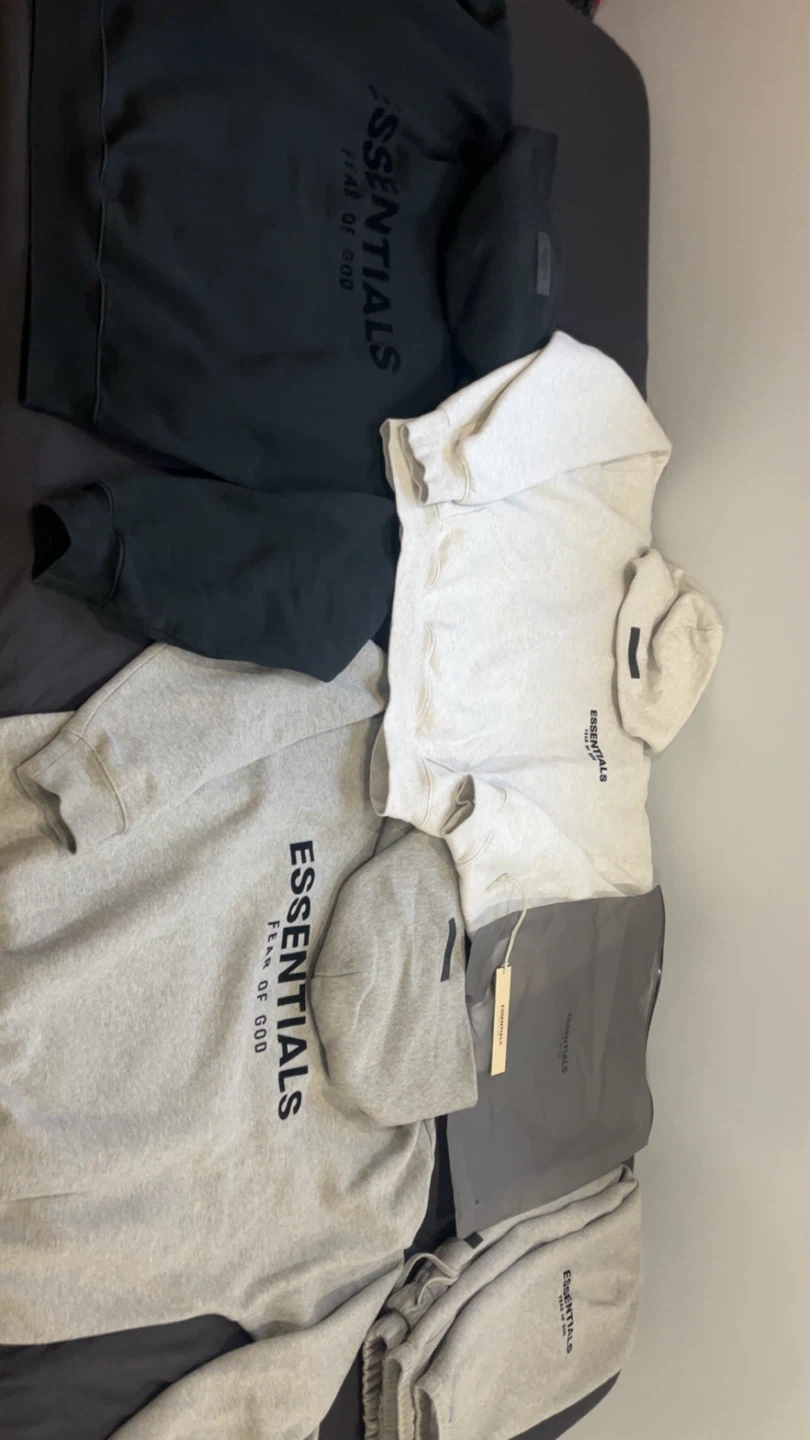 Essentials Fear of God Hoodie Collection - photo 2