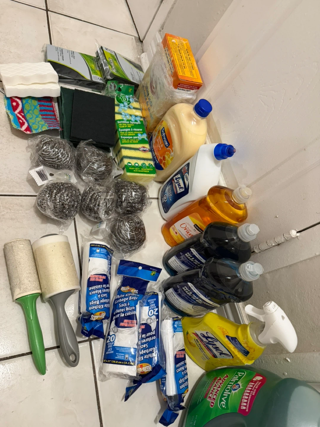 Assorted Household Cleaning Supply Bundle - photo 2