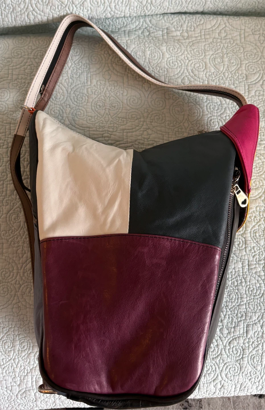 NWOT Leather Multi-Colour Bag - photo 3