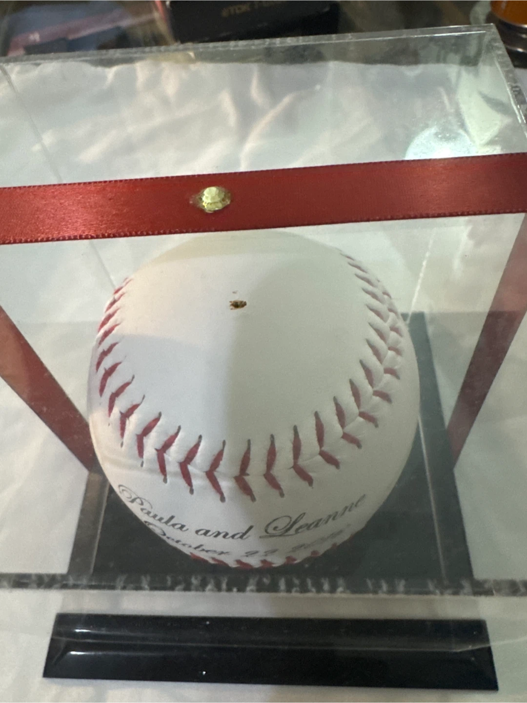 Customized commemorative baseball with display case - photo 2