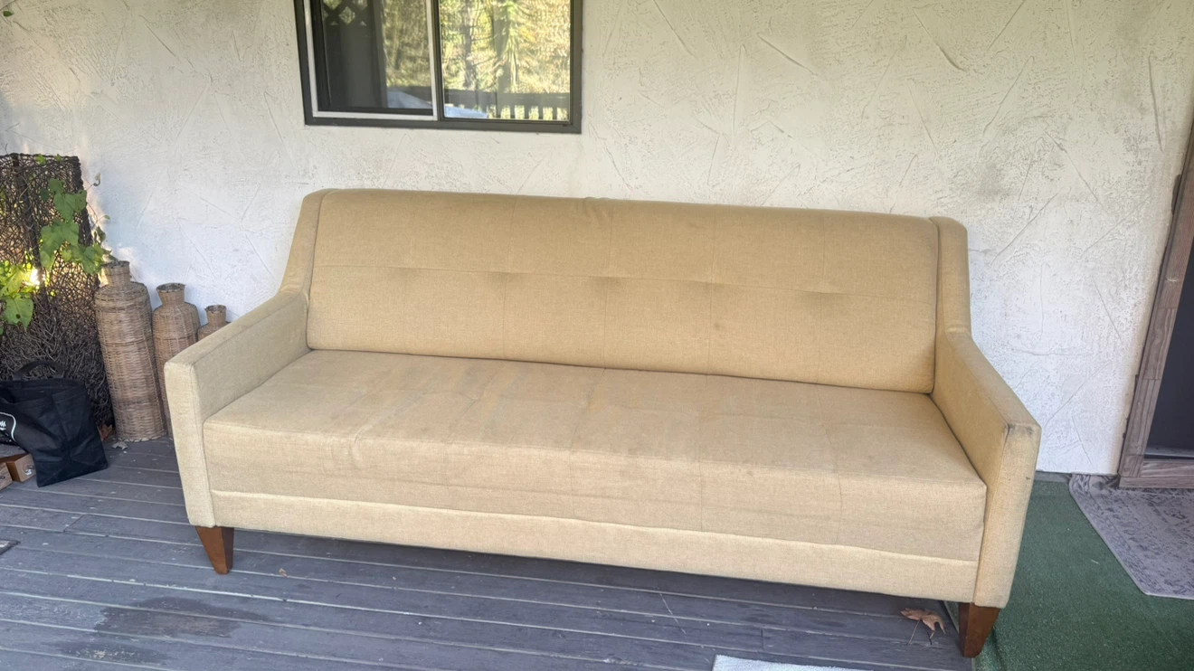 Two Matching La-Z-Boy Sofas – Beige – Excellent Condition - photo 3