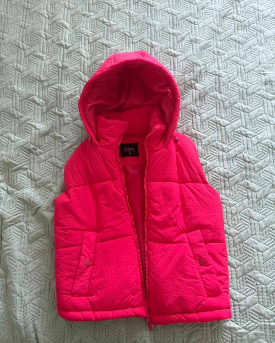LCW Casual Bright Pink Puffer Vest
