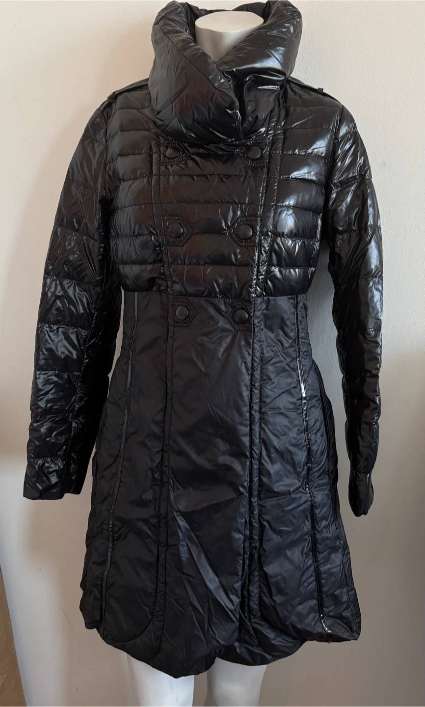 Black shiny puffer coat - photo 2