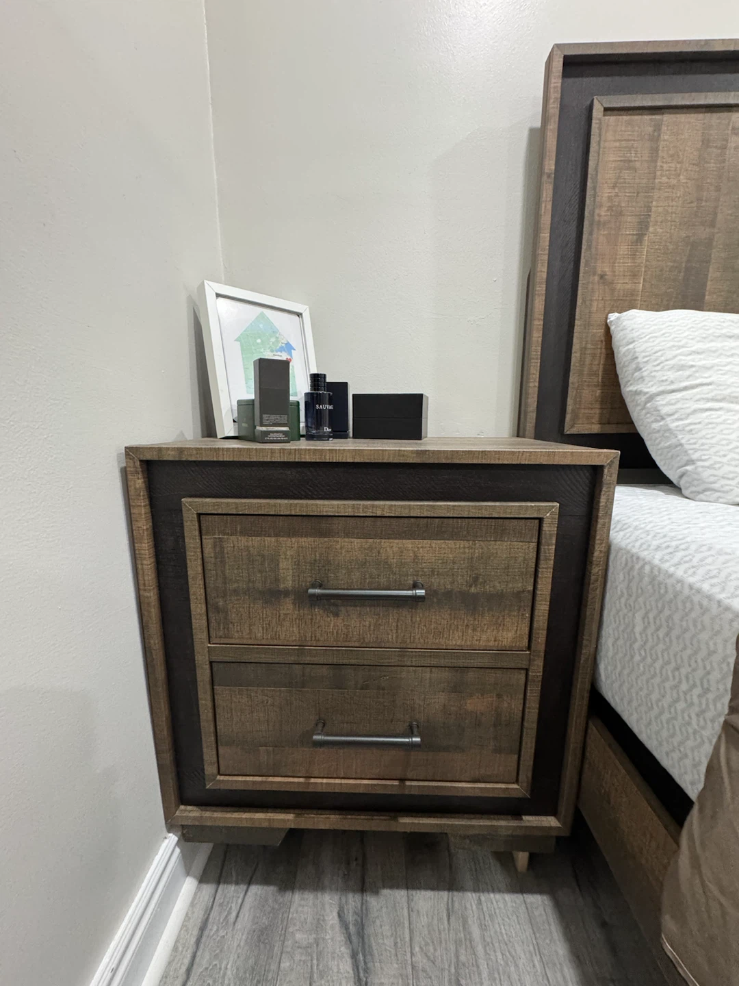 Rustic Wood Bed Frame and Two Nightstands - photo 5