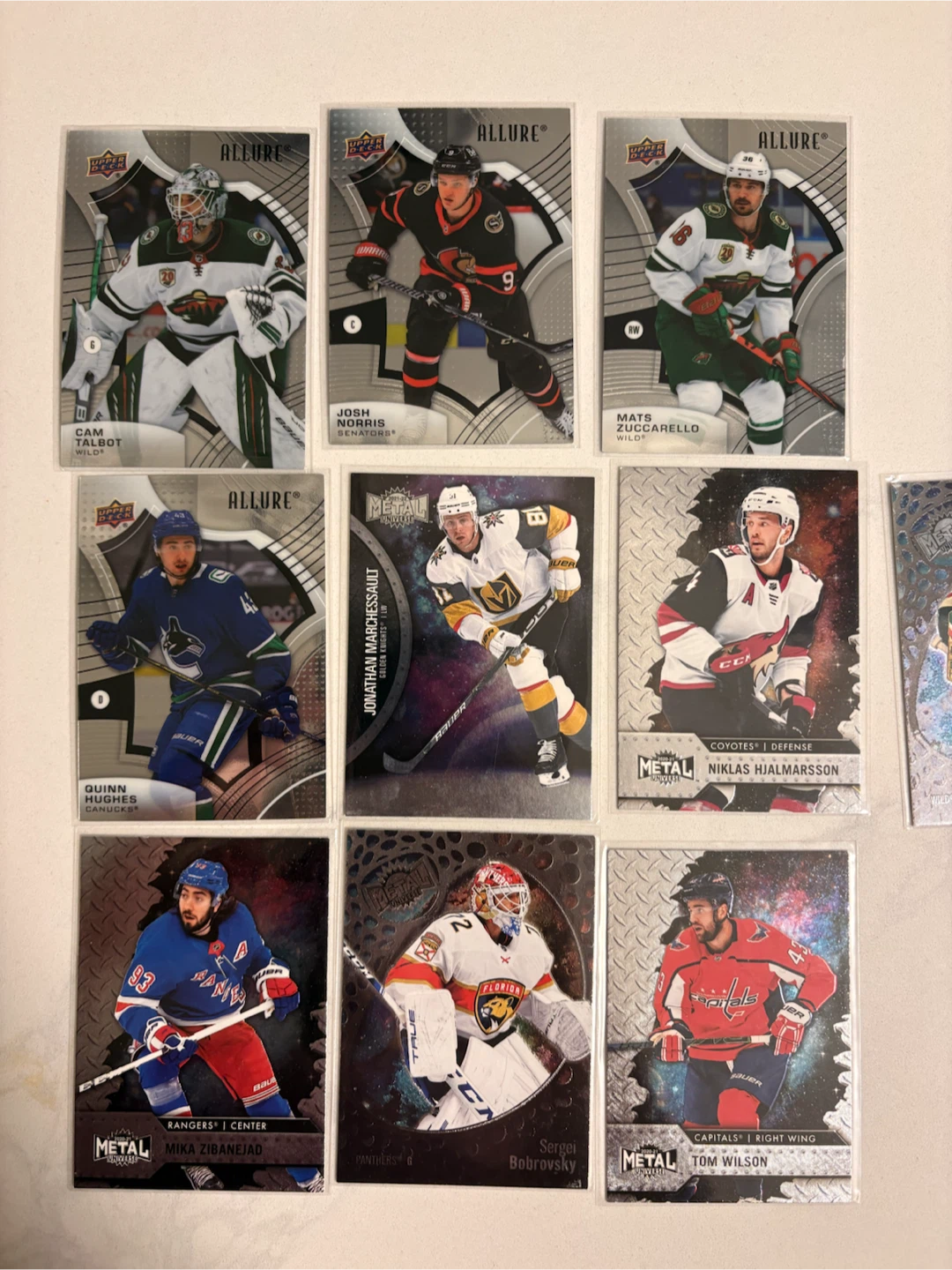 Lot of 10 NHL Hockey Trading Cards