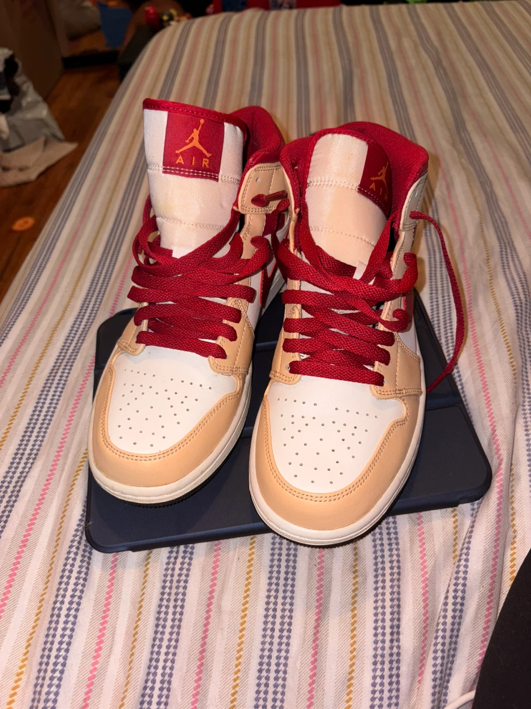 Nike Air Jordan 1 Mid