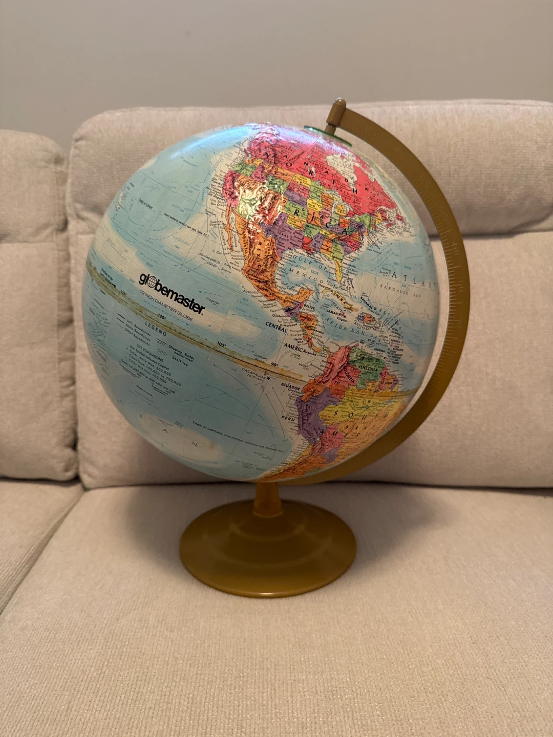 Globemaster Globe