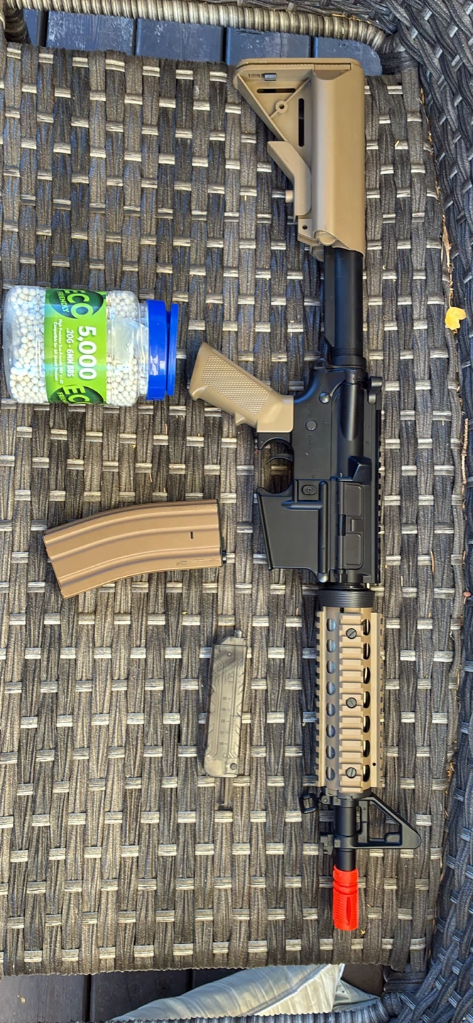 Airsoft AEG Rifle with BB Pellets Full CQB Kit
