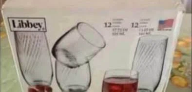 24 housewarming glasses (New) (Free)