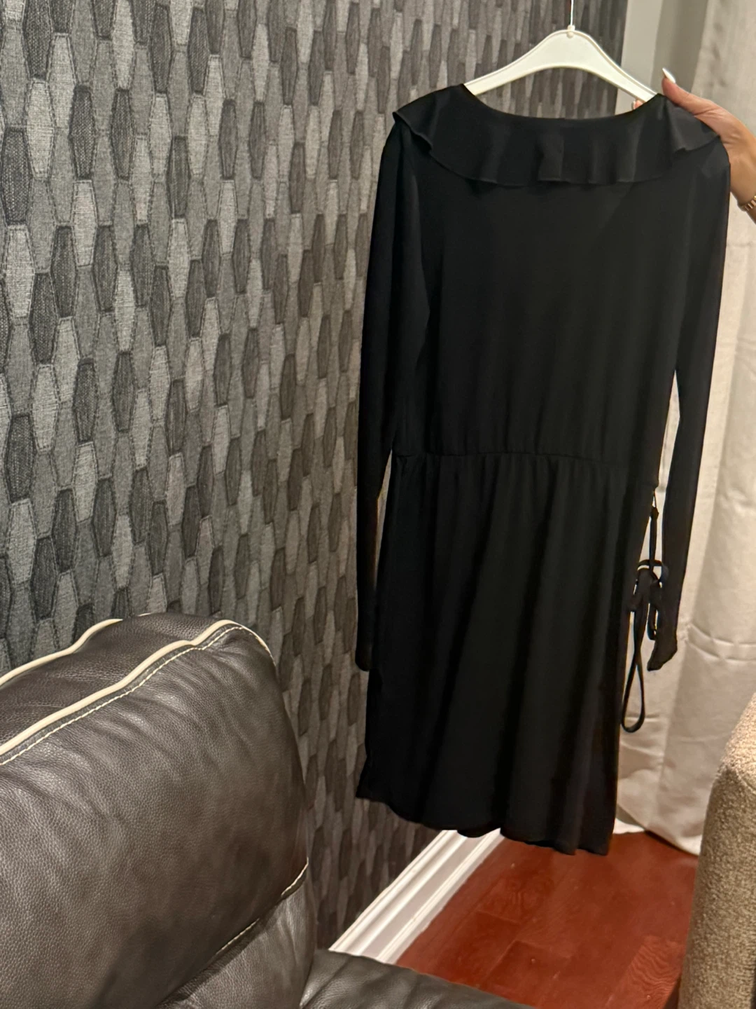 H&M DIVIDED Black Ruffle Dress Size 8 - photo 2